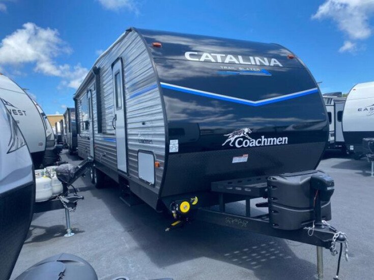 Thumbnail Photo undefined for New 2023 Coachmen Catalina 30THS